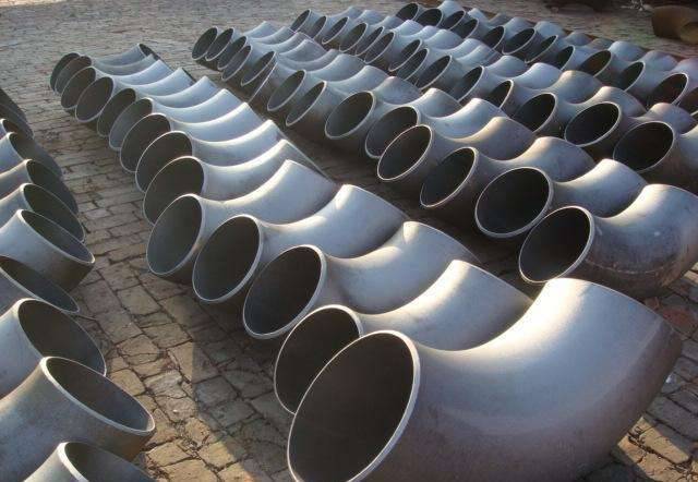 國(guó)標(biāo)碳鋼大口徑對(duì)焊蝦米腰彎頭 恒阜牌無縫沖壓焊接工藝解析與應(yīng)用